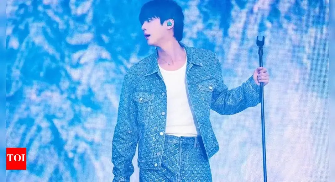 bts-jin’s-solo-comeback-concert-in-korea-was-a-total-carnival-from-surprise-guests-to-army-tears,-here’s-what-went-down
