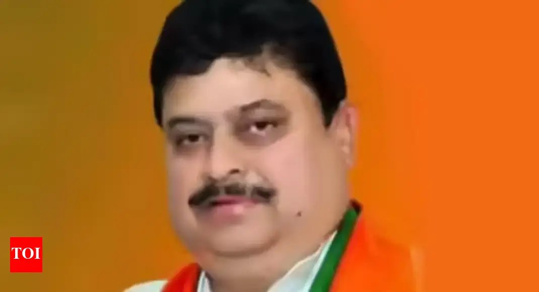 ‘no-distinction-between-leaders’:-n-ramchander-rao-takes-charge-as-telangana-bjp-chief;-pitches-local-polls-as-stepping-stone-to-power
