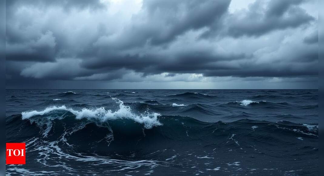 warmer-seas-are-fuelling-dangerous-‘weather-bomb’-about-to-hit-new-south-wales