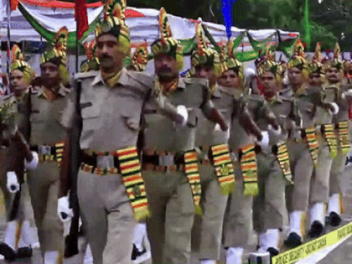 चंडीगढ़-पुलिस-के-249-कांस्टेबलों-को-झटका:हाईकोर्ट-ने-प्रमोशन-टेस्ट-से-छूट-की-याचिका-खारिज-की,-नए-स्टाफ-के-साथ-b-1-टेस्ट-देना-होगा