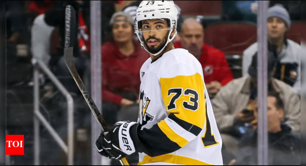 vancouver-canucks-add-defenseman-pierre-olivier-joseph-on-one-year-contract-worth-$775,000