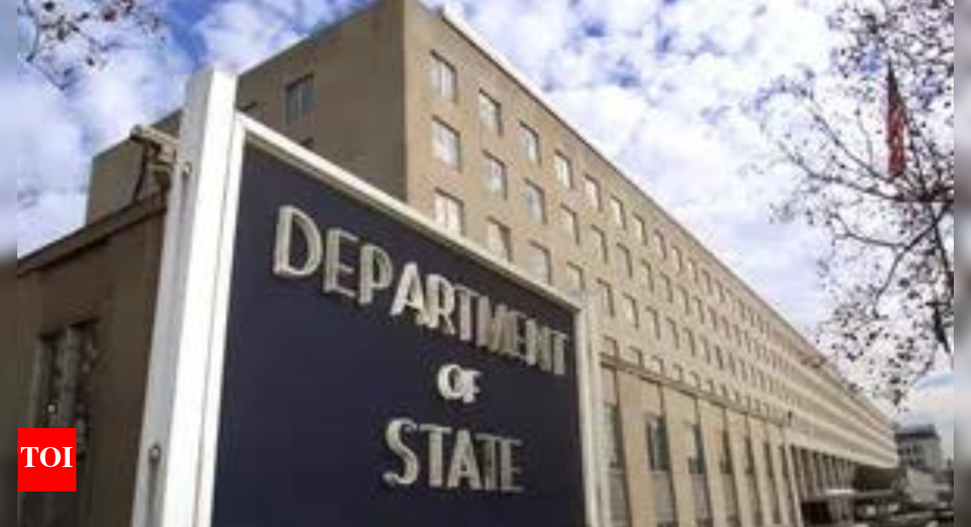 us-welcomes-foreign-students-to-apply-for-visa-but-issues-stark-warning