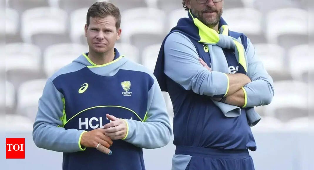 smith-returns-as-australia-eye-series-sweep-in-grenada;-inglis-makes-way