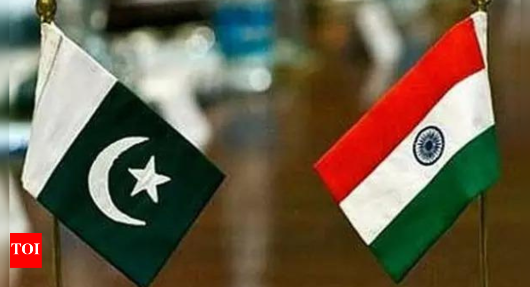 social-media-a/cs-of-pakistani-celebs-stay-blocked