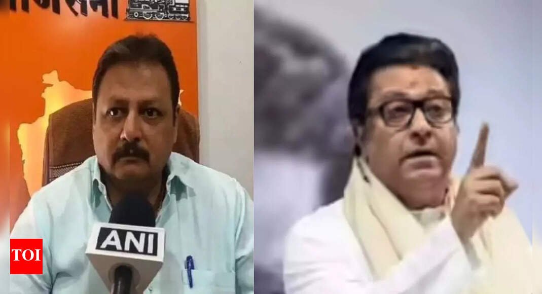‘we’d-slap-him-if-police-hadn’t-come’:-mns-workers-storm-pune-home;-threatens-man-over-facebook-post-on-raj,-uddhav-thackeray