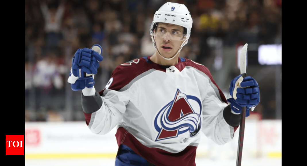 florida-panthers-facing-salary-cap-crunch,-evan-rodrigues-trade-looms