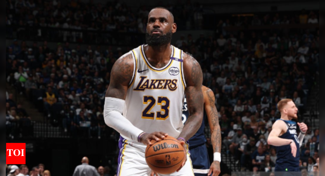 lebron-james-responds-after-viral-cleveland-cavaliers’-photo-triggers-los-angeles-lakers-exit-rumors