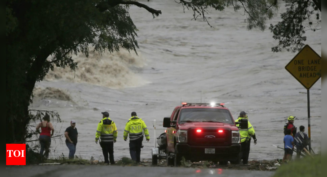 texas-flash-floods:-27-dead,-dozens-missing-—-top-developments