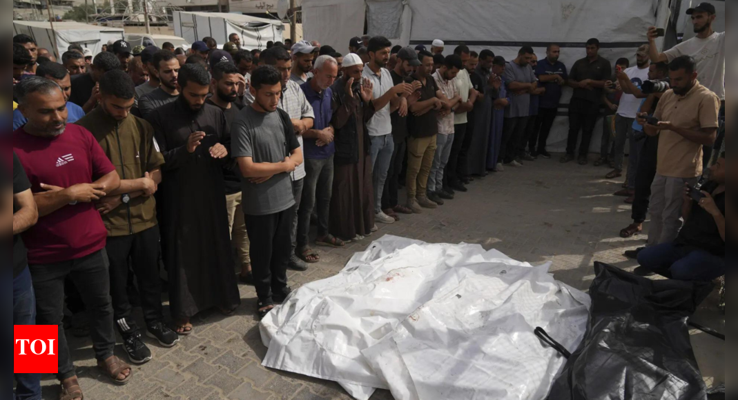 hamas:-ready-to-start-gaza-ceasefire-talks-‘immediately’
