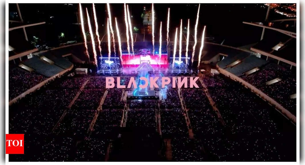 blackpink-fans-go-all-out-as-anti-scalping-campaign-takes-over-goyang-stadium