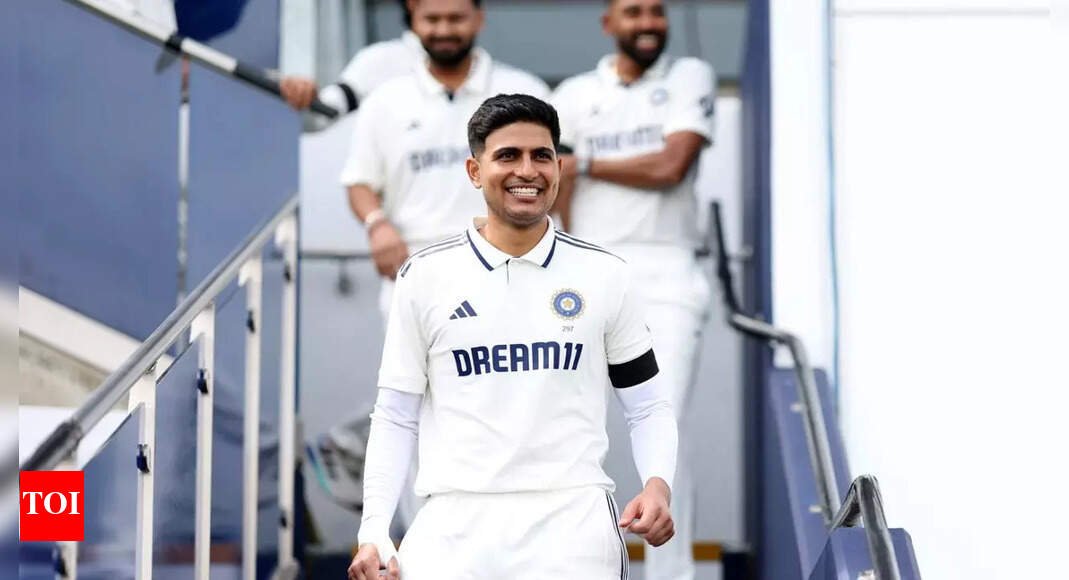 ind-vs-eng:-captain-shubman-gill-keeps-a-piece-of-history,-takes-stump-after-india’s-first-edgbaston-win