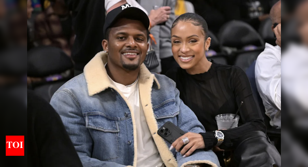 nfl-fans-can’t-stop-watching-watson-and-jilly-anais’s-tiktoks-and-it’s-easy-to-see-why