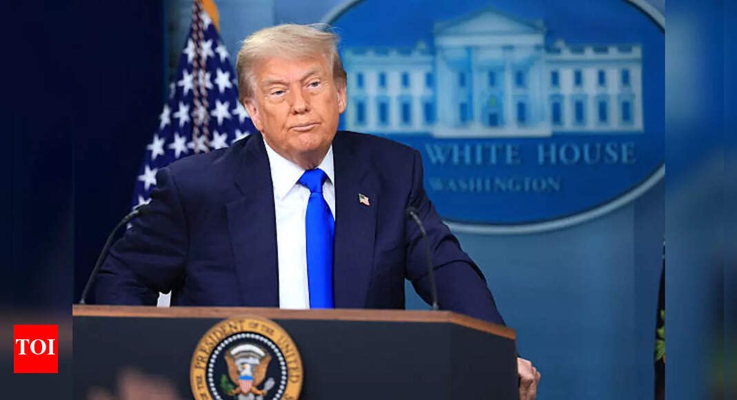 trump-backs-washington-commanders’-old-name;-calls-new-one-lacking-‘same-ring