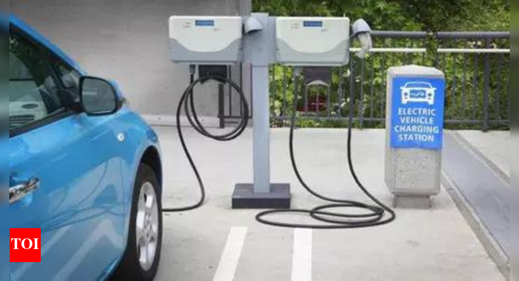 over-60%-of-all-3-wheelers-sold-in-june-are-evs