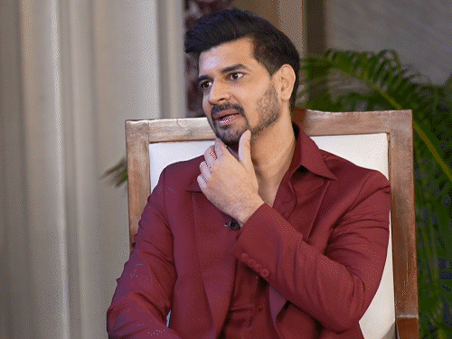 ‘नीरज-पांडे-सीन्स-को-लेकर-कोई-समझौता-नहीं-करते’:’स्पेशल-ऑप्स’-एक्टर्स-बोले-अभी-के-समय-में-ai-न्यूक्लियर-जितना-पावरफुल;-सीरीज-में-मेन-विलेन-टेक्नोलॉजी