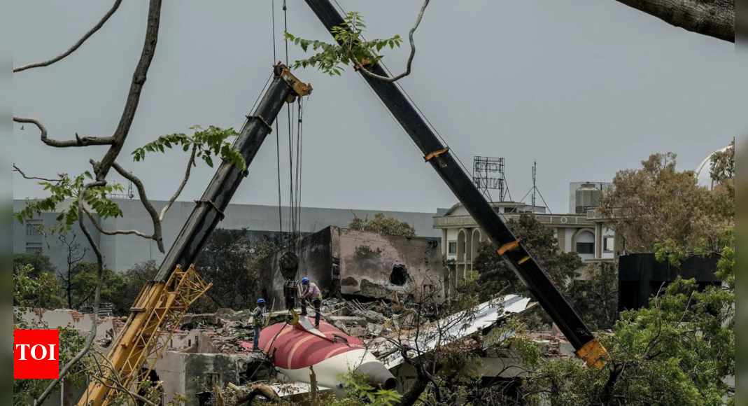 parl-panel-quizzes-aviation-brass:-mps-seek-updates-on-ai-171-crash-probe
