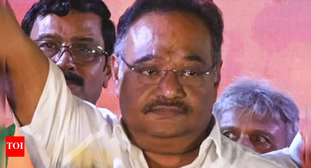 samik-bhattacharya’s-inclusive-pitch:-can-bjp’s-bengal-pivot-disrupt-mamata’s-playbook?