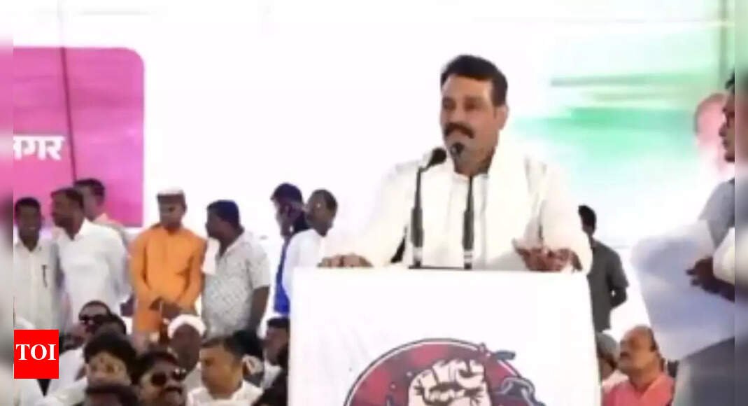‘men-fought-wars-…’:-congress-mla’s-‘eunuch’-jibe-at-rss-triggers-row;-bjp’s-retort