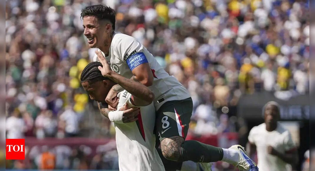 fifa-cwc:-joao-pedro-brace-sends-chelsea-into-final,-beat-fluminense-2-0