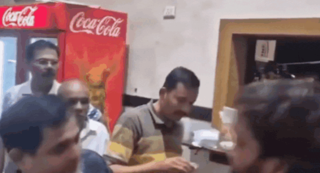 ‘no-regrets’:-sena-mla-thrashes-canteen-worker-over-alleged-poor-food-quality;-watch