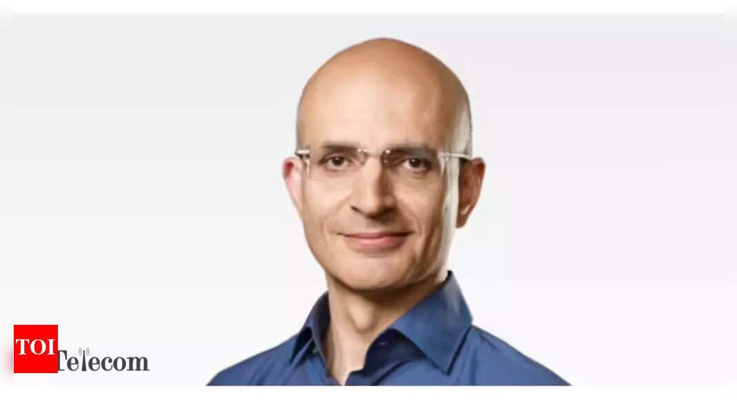 apple-gets-indian-origin-sabih-khan-as-coo-as-part-of-…
