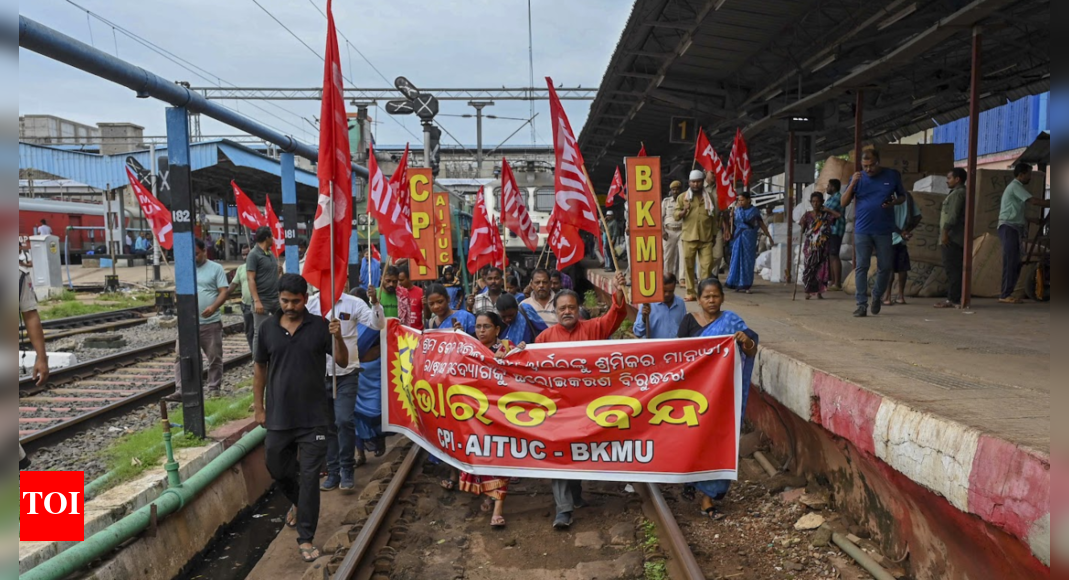 bharat-bandh:-trade-unions-stage-nationwide-strike;-why-are-they-protesting-and-what-they’re-demanding