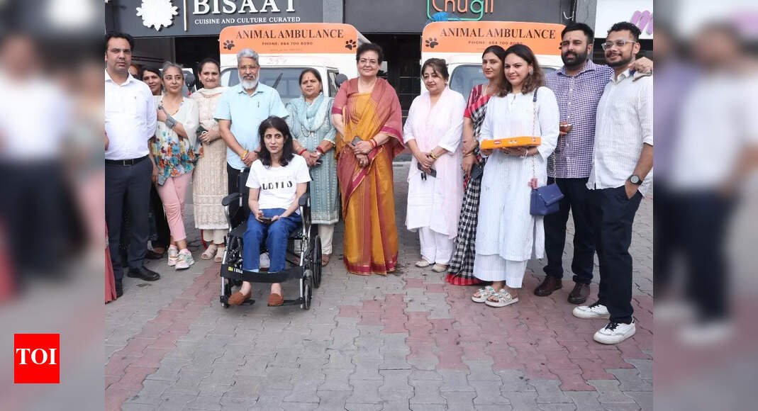 tricity-of-chandigarh-gets-pet-ambulances-dedicated-to-rescuing-animals-in-distress