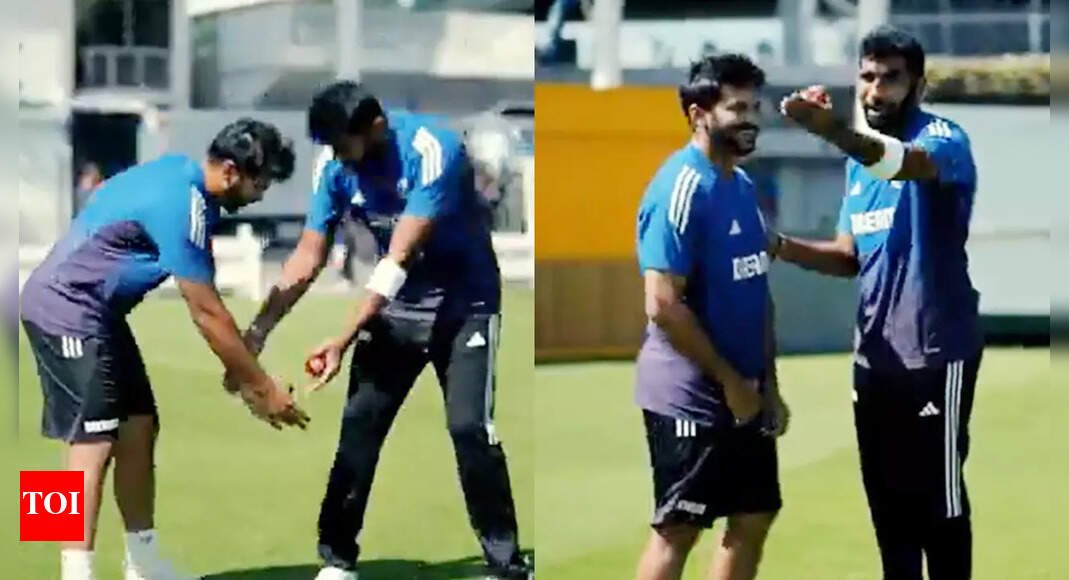 shardul-thakur-touches-bumrah’s-feet,-says-‘pair-padne-padte-hai’