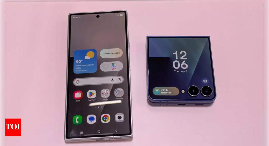 samsung-galaxy-z-flip7-and-galaxy-z-flip7-fe-first-impression