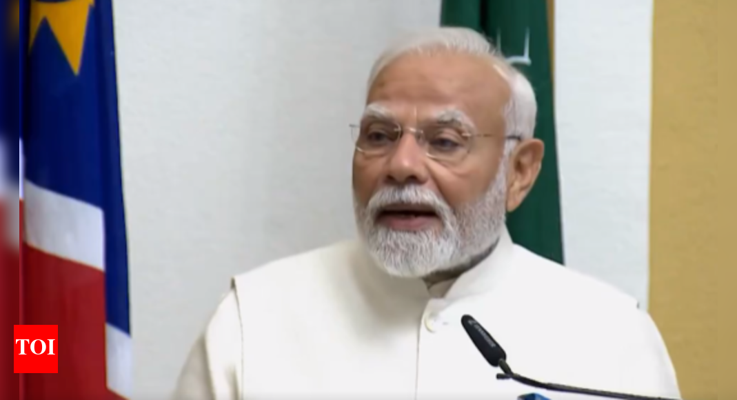‘modi,-modi’-chants-in-namibian-parliament:-pm-receives-standing-ovation-after-his-address