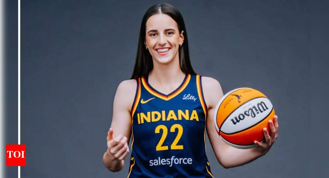 “what-can’t-she-do?”-caitlin-clark’s-perfect-spiral-has-fans-buzzing-over-her-qb-skills