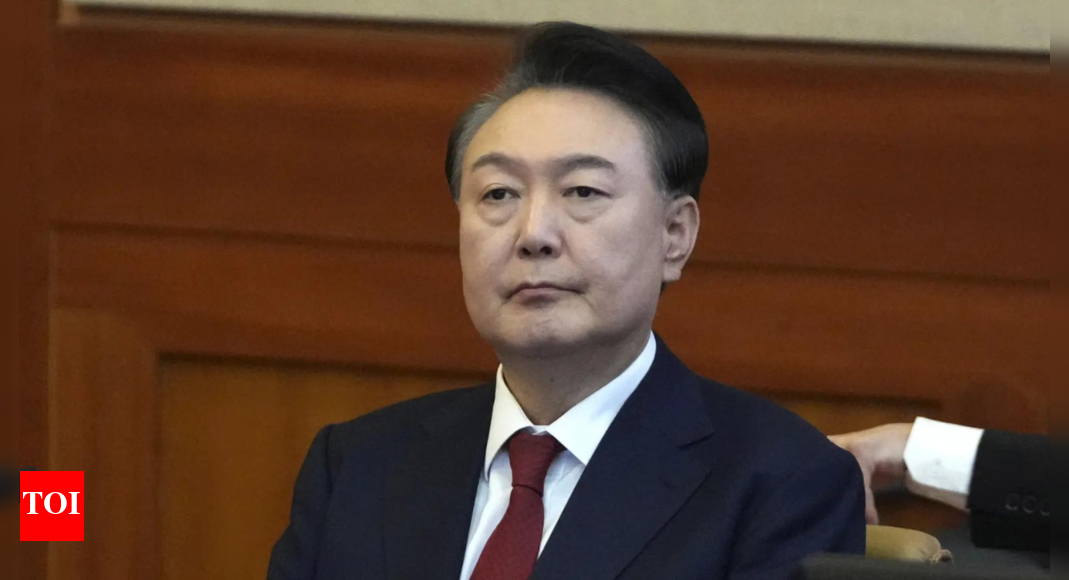 martial-law-fallout:-court-okays-arrest-of-former-s-korean-president-yoon