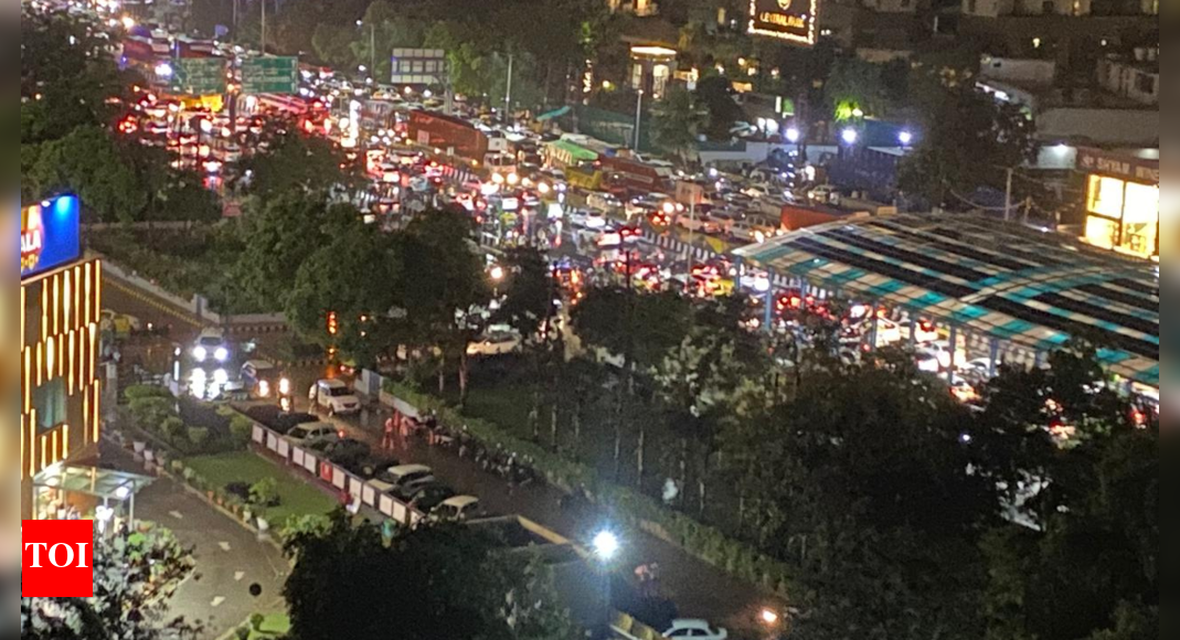 gurgaon-deluge:-work-from-home-advisory-issued-as-heavy-rain-brings-city-to-standstill;-imd-issues-orange-alert