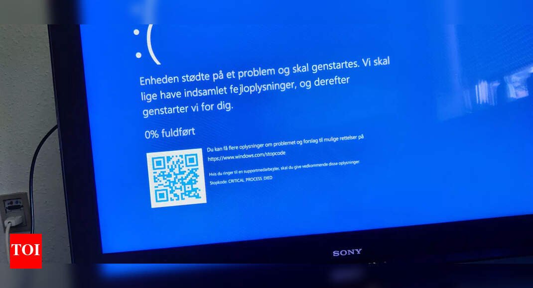 starting-today,-windows’-blue-screen-of-death-becomes-black-screen-of-death;-microsoft-vp-says:-this-is-really-…