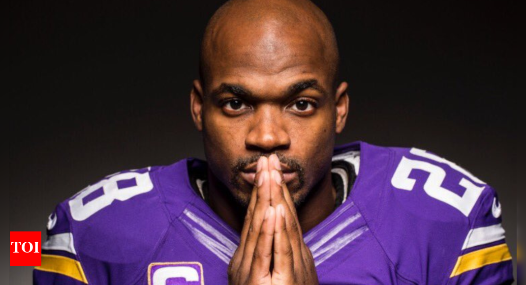 nfl-legend-adrian-peterson-signs-celebrity-boxing-deal-to-fight-poker-rival-in-surprise-ring-battle