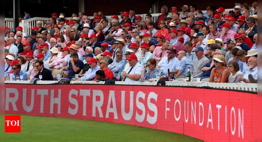 ind-vs-eng-3rd-test:-why-are-spectators-wearing-red-at-lord’s?