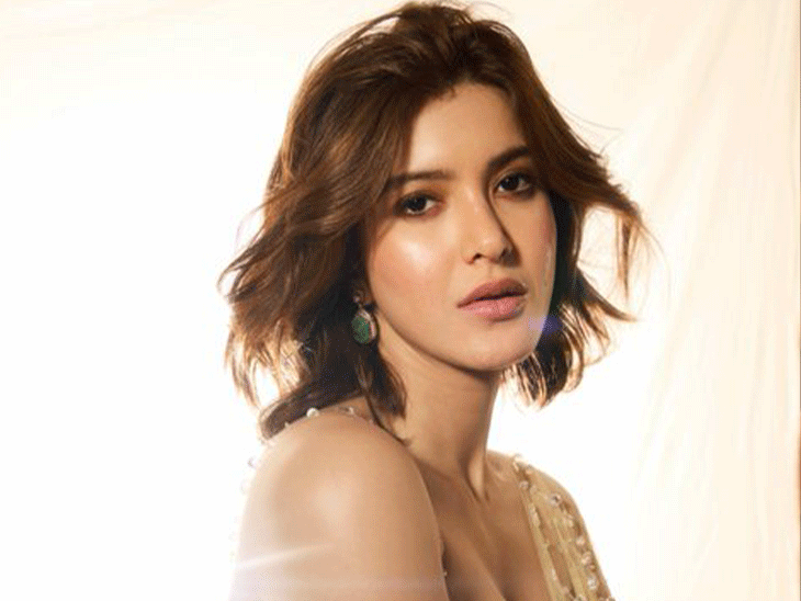 डेब्यू-फिल्म-को-लेकर-शनाया-कपूर-हुईं-ट्रोल:दर्शक-बोले-नेपो-किड-लिस्ट-में-आपका-स्वागत-है,-आपकी-एक्टिंग-एकदम-घटिया