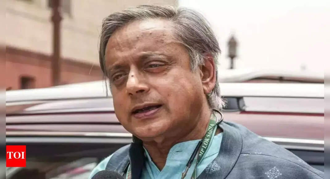‘pick-party-first’:-kerala-congress-snubs-tharoor’s-‘cm-ambition’