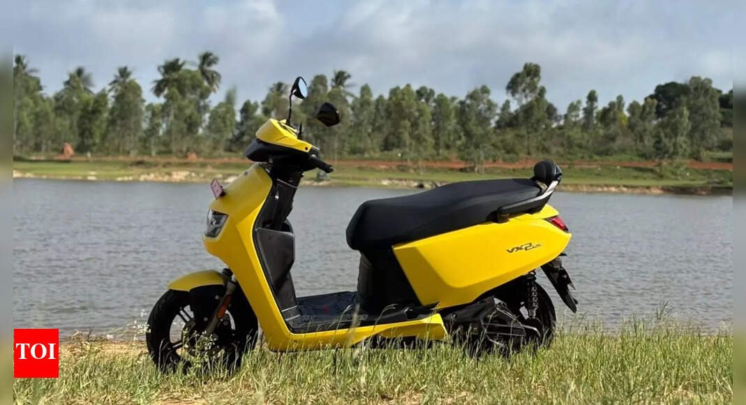 hero-vida-vx2-plus-first-ride-review:-easy-for-city-use,-easier-on-wallet!