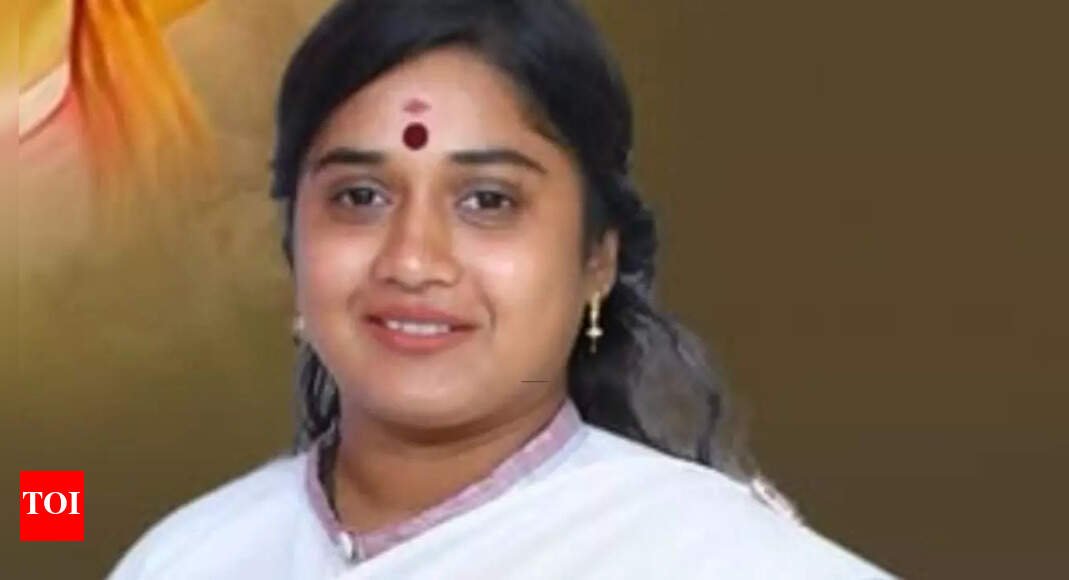 jana-sena’s-srikalahasti-in-charge-vinutha-arrested-in-driver’s-murder;-body-retrieved-in-tn-river