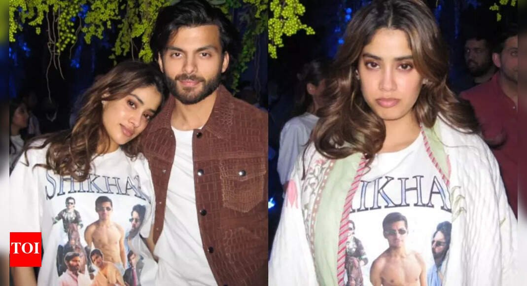 janhvi-kapoor-proudly-flaunts-her-love-for-shikhar-pahariya,-dons-custom-t-shirt-with-his-face-on-it:-pic