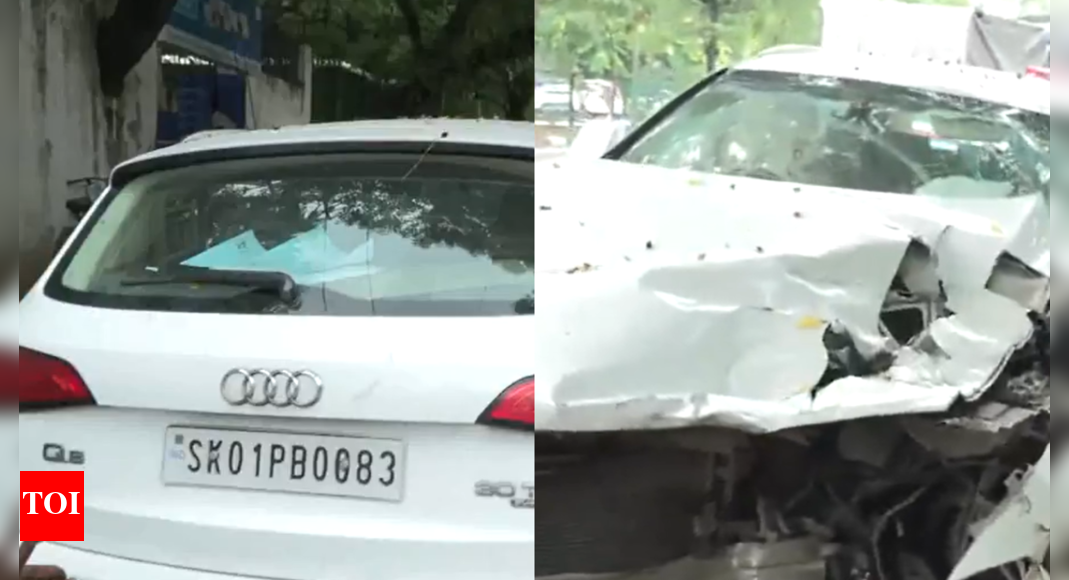 audi-runs-over-5-sleeping-on-footpath-in-delhi;-8-year-old-among-injured;-driver-held