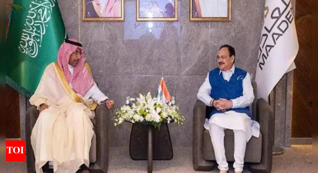 eye-on-china,-india-ramps-up-fertiliser-cooperation-with-saudi-arabia