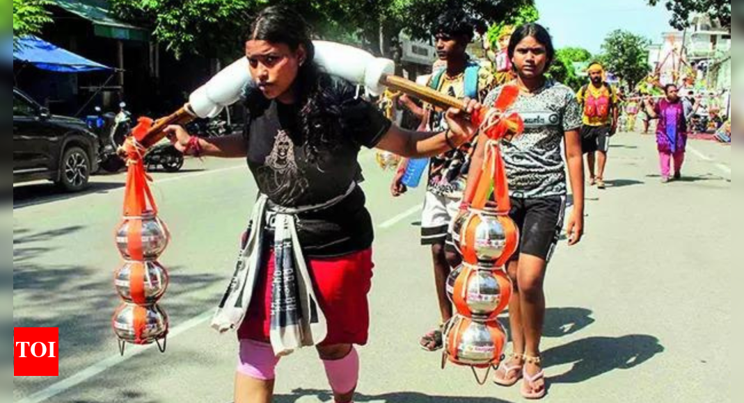 kanwar-yatra:-plea-in-supreme-court-against-up’s-qr-code-order-for-eateries