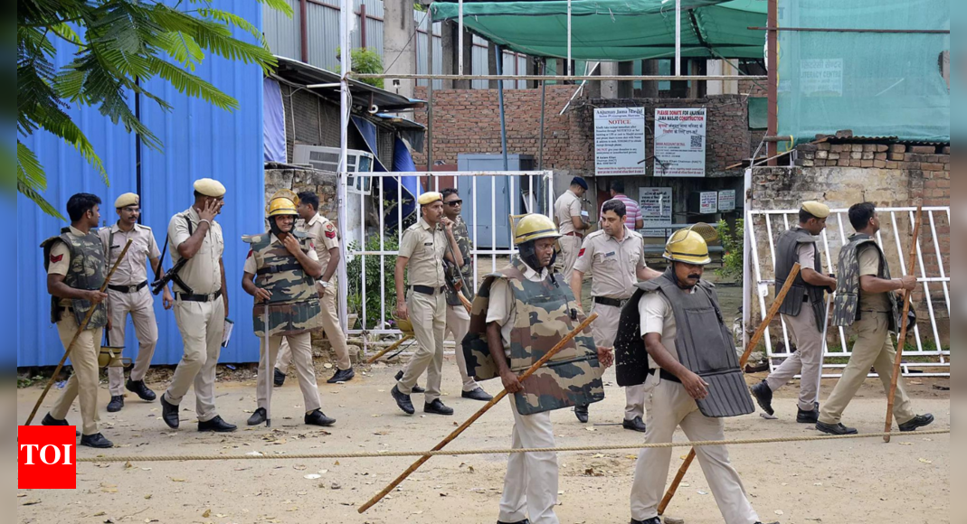 schools-shut,-internet-services-suspended-in-nuh:-security-tightened-for-braj-mandal-yatra