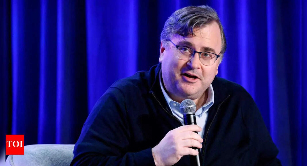 linkedin-cofounder-reid-hoffman-says:-there’s-a-problem-with-blue-states-and-they-need-to-…