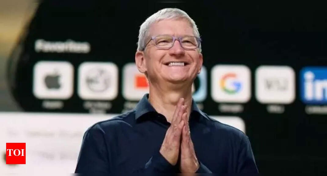 apple’s-q3-2025-report-card:-record-iphone-growth,-services-hit-new-highs
