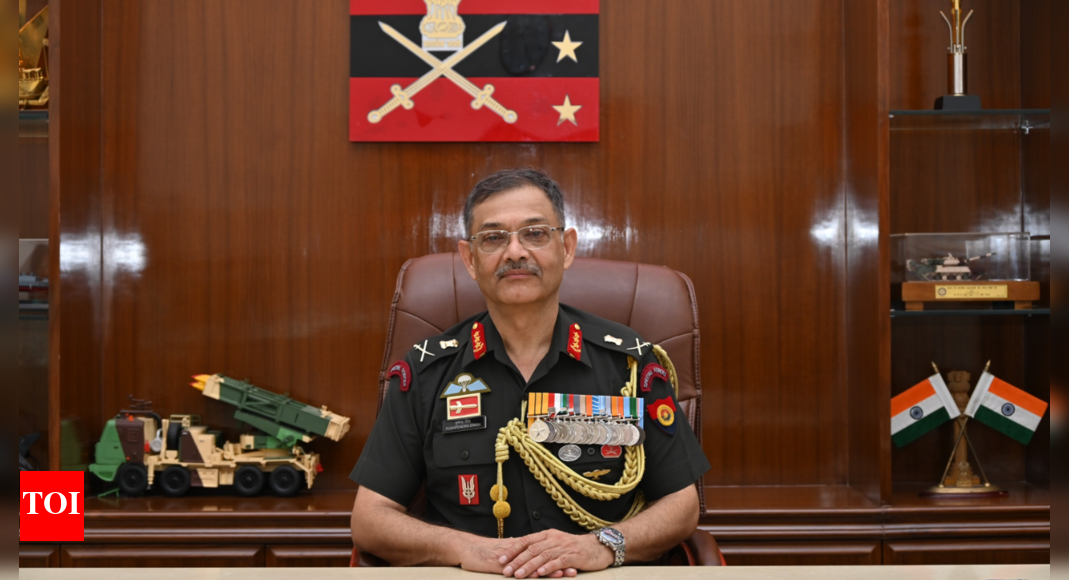 veteran-of-elite-forces-and-key-military-ops:-lt-gen-pushpendra-singh-takes-over-as-vice-chief-of-army-staff;-succeeds-lt-gen-ns-raja-subramani