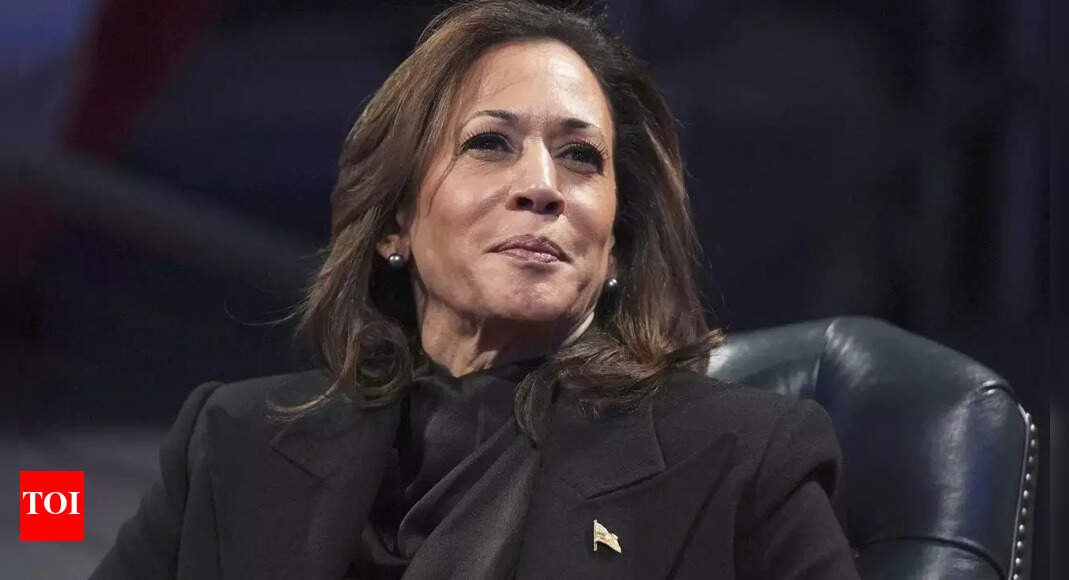 ‘there-are-a-lot-of-leaders’:-kamala-harris-on-who-leads-democrat-party;-dodges-question