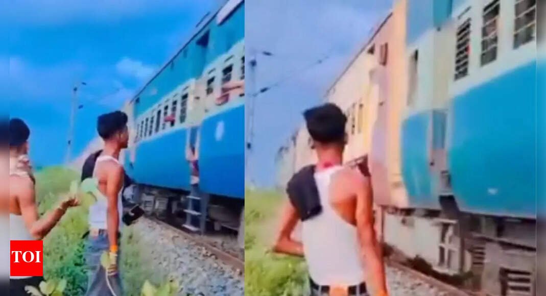 watch:-teens-caught-on-video-attacking-train-passengers-with-sticks